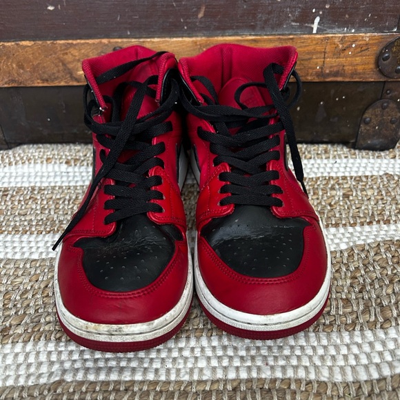 Jordan Mid’s - Picture 2 of 7